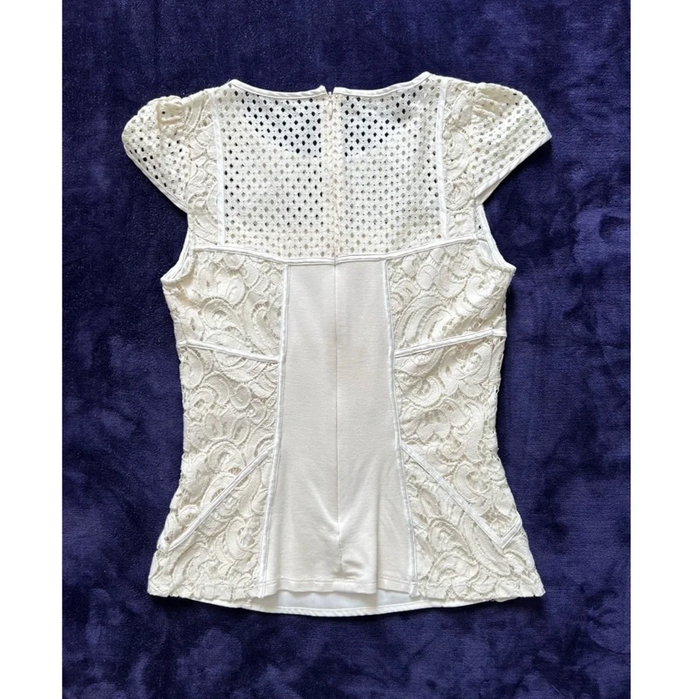 Bebe Beige Cap Sleeves Semi Sheer Crochet Top XS - Picture 2 of 10
